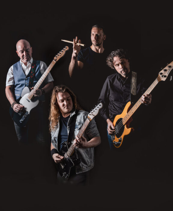Status Quo Forever boeken bij De Artiestenstal